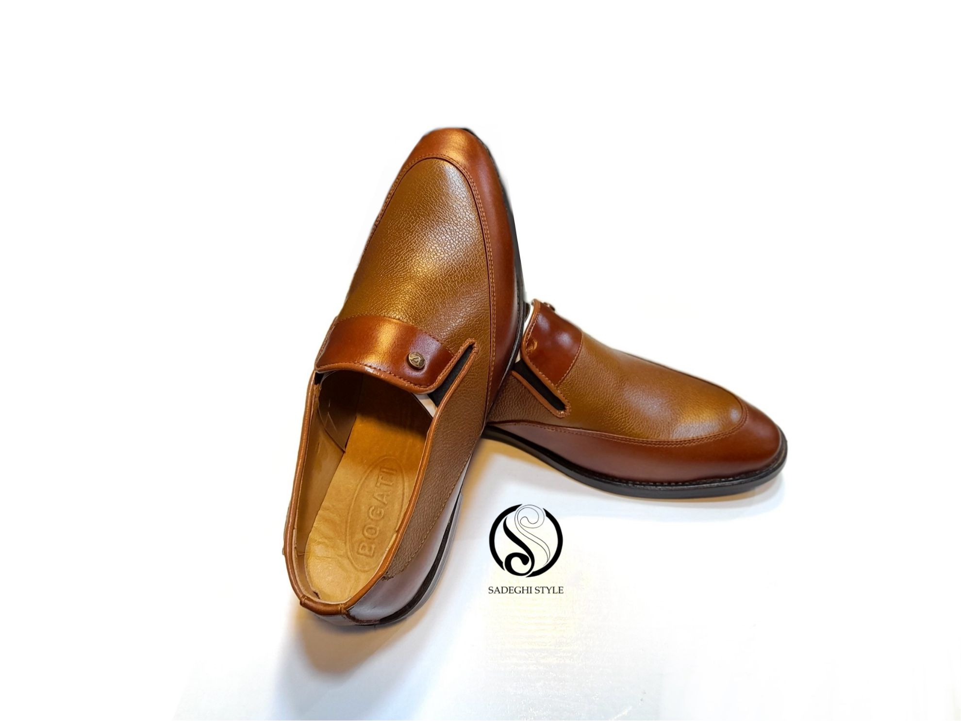 تصویر  کفش چرم مجلسی بوگاتی