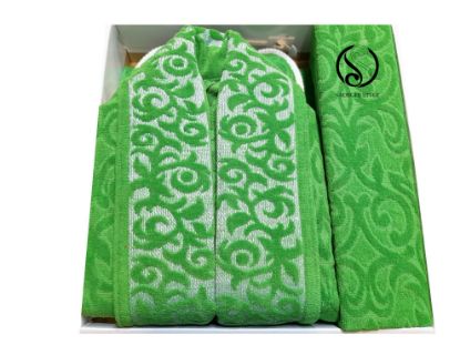 تصویر  حوله تنپوش تبریز