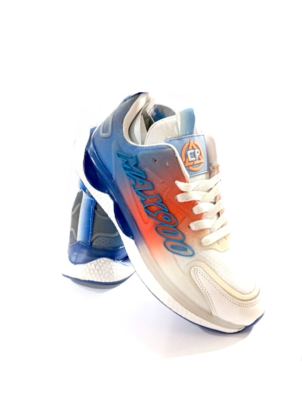 تصویر  کتانی مکس ۹۰۰